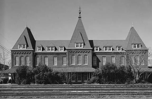 Holly Springs Railroad Depot